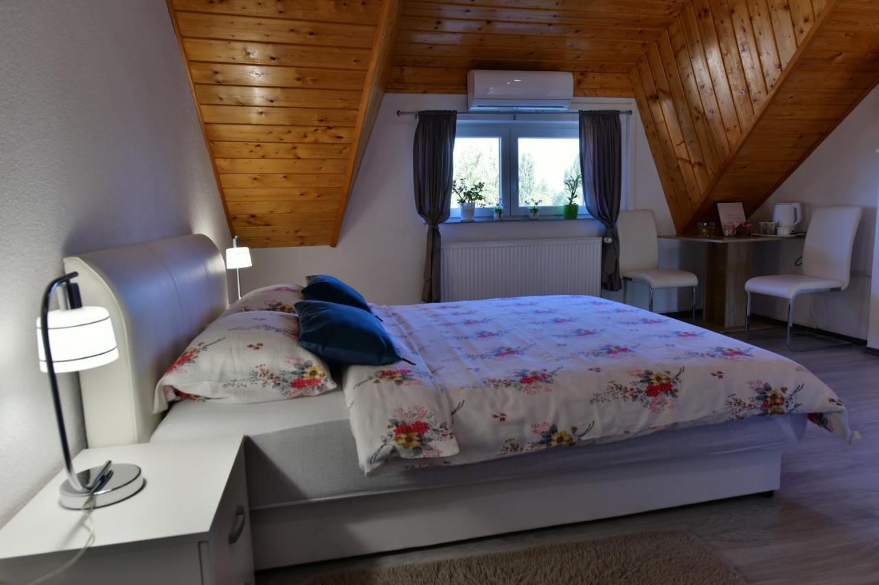 Guest House Jagoda Rakovica Eksteriør billede