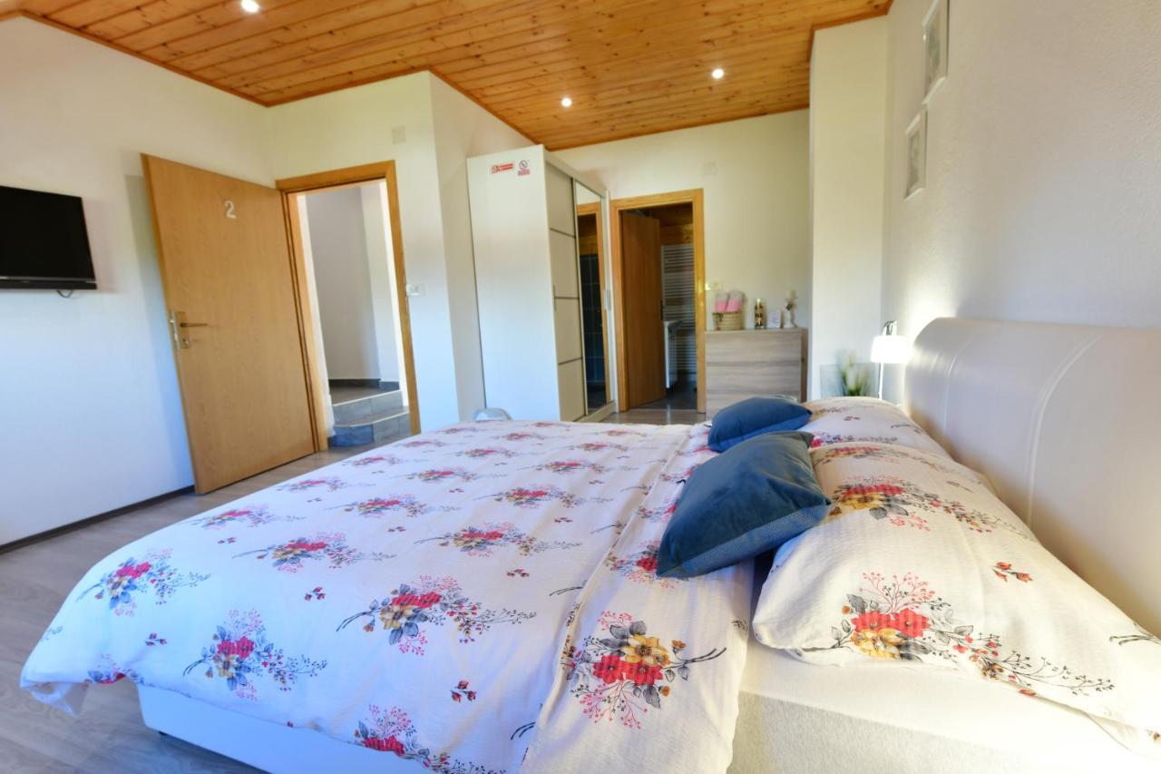 Guest House Jagoda Rakovica Eksteriør billede