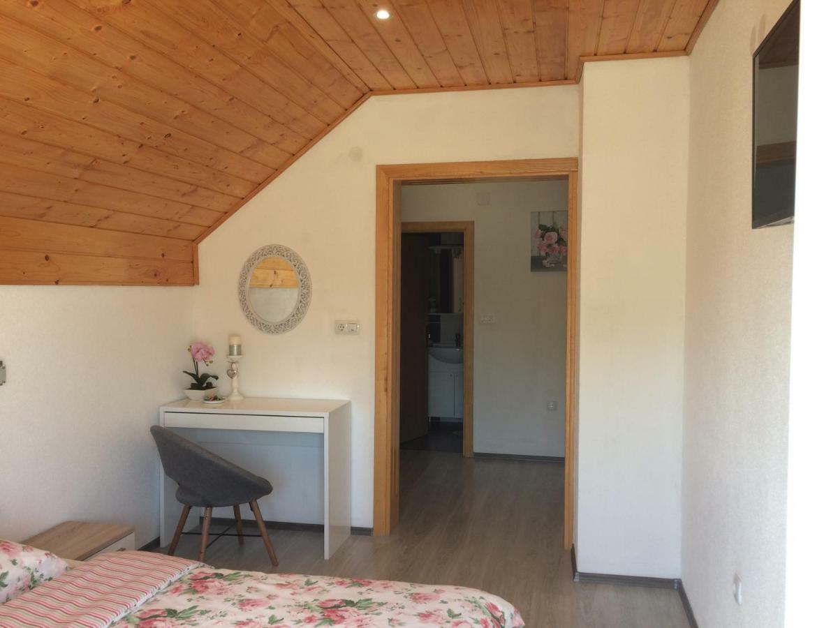 Guest House Jagoda Rakovica Eksteriør billede